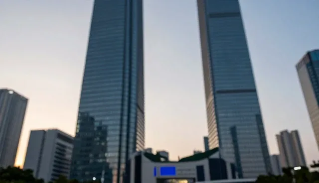 东莞网站建设哪家好？两种选择对比与实际取舍